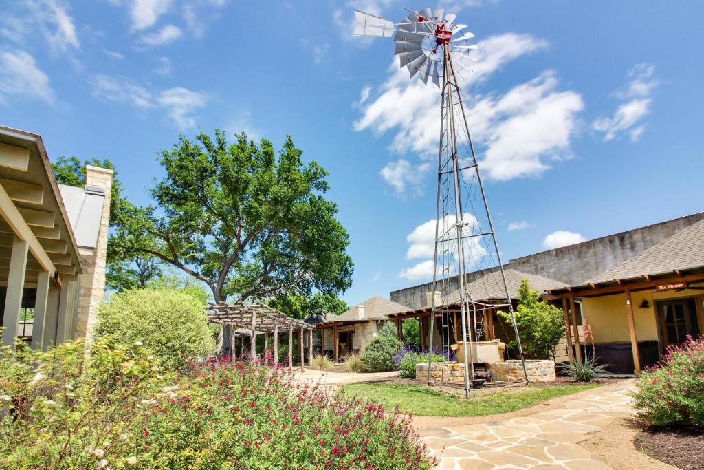 Wine Country Cottages on Main Main image 1